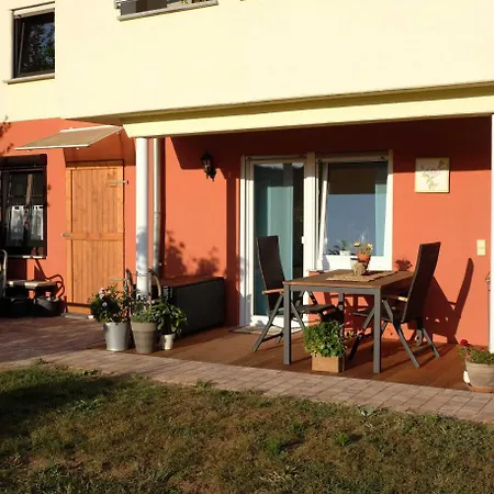 Im Paradies Апартаменты Momlingen